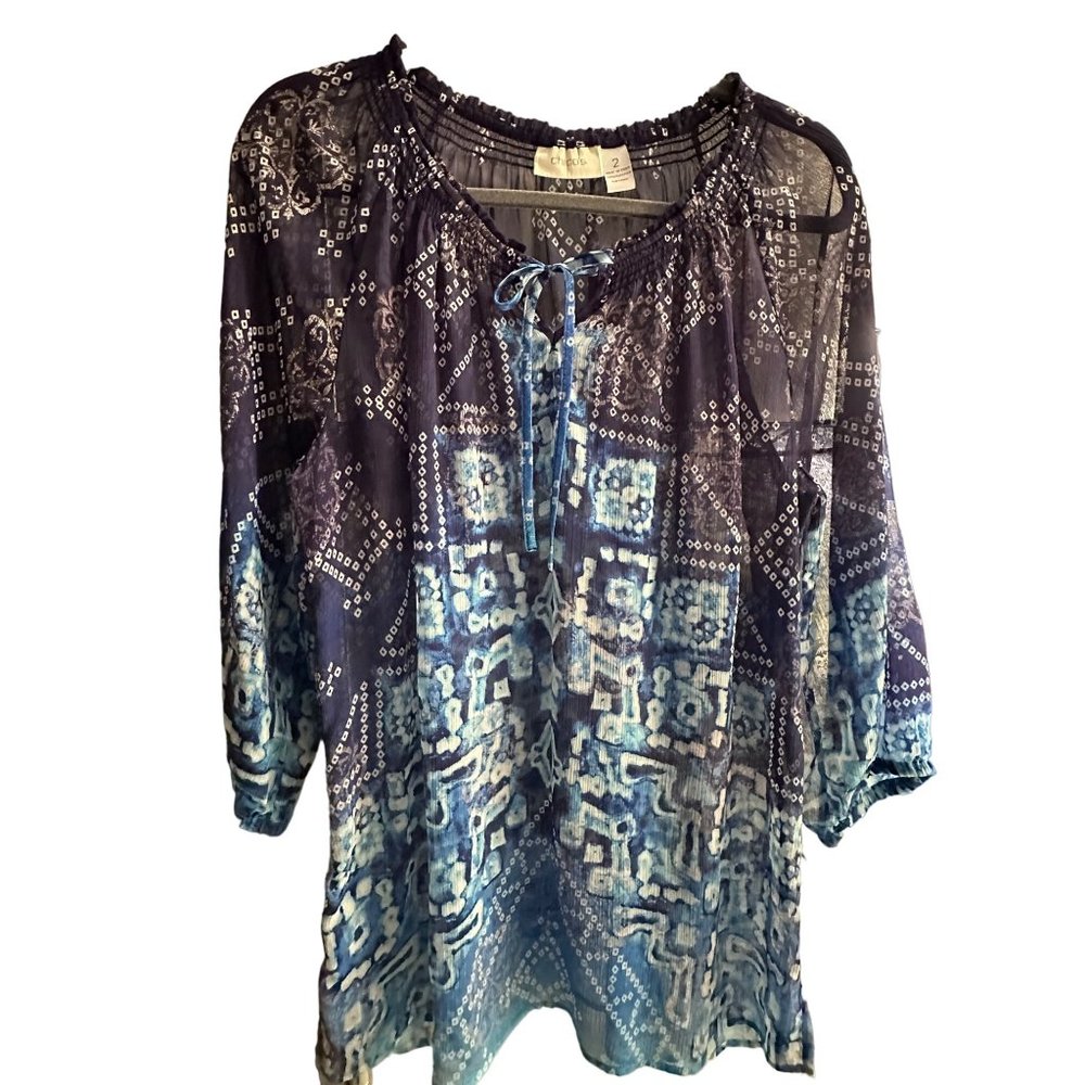 Chico’s size 2 (L) blue print semi-sheer smock neck w/ tie 3/4 sleeve Boho top